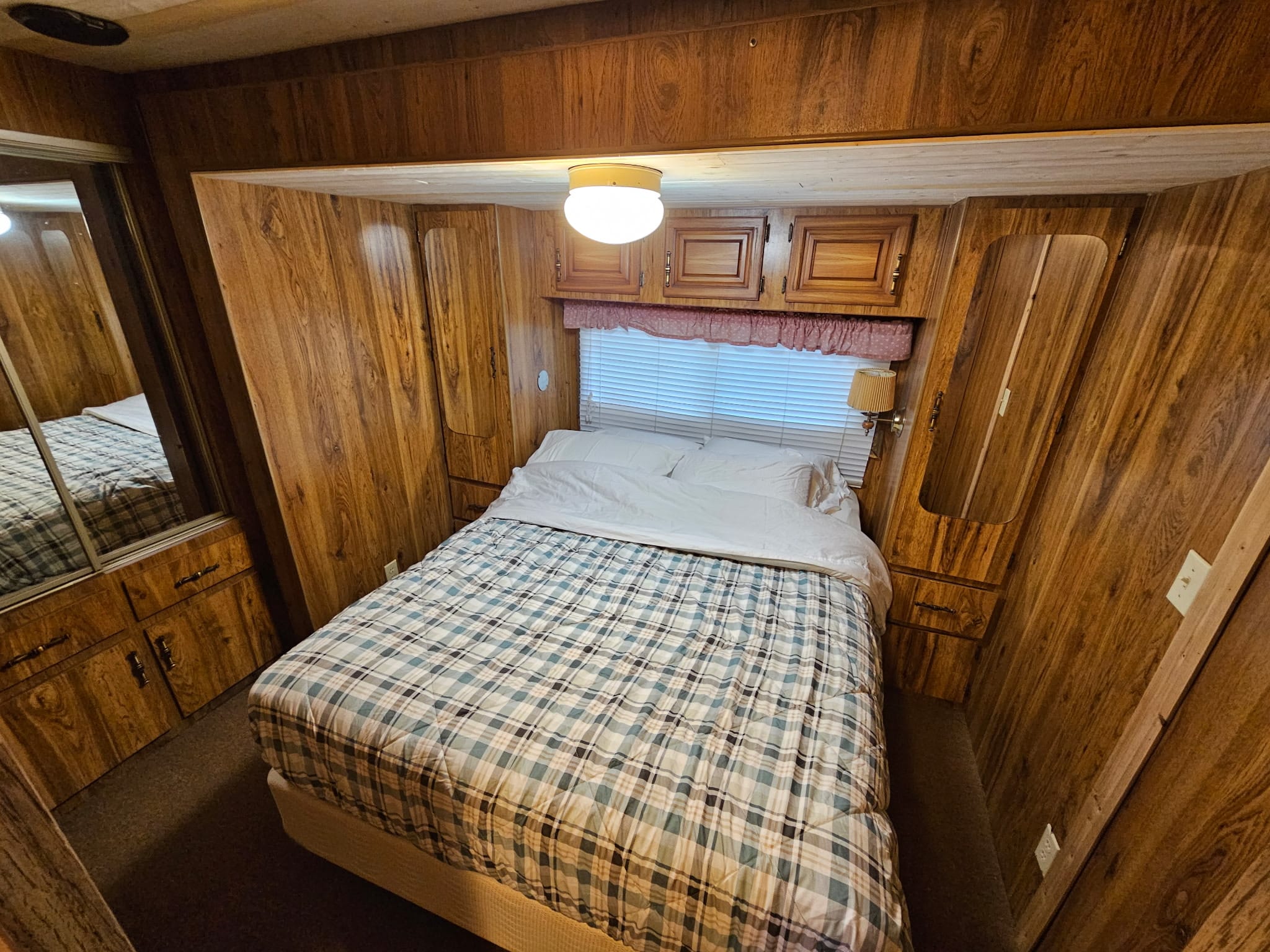 Trailer Cottage 10