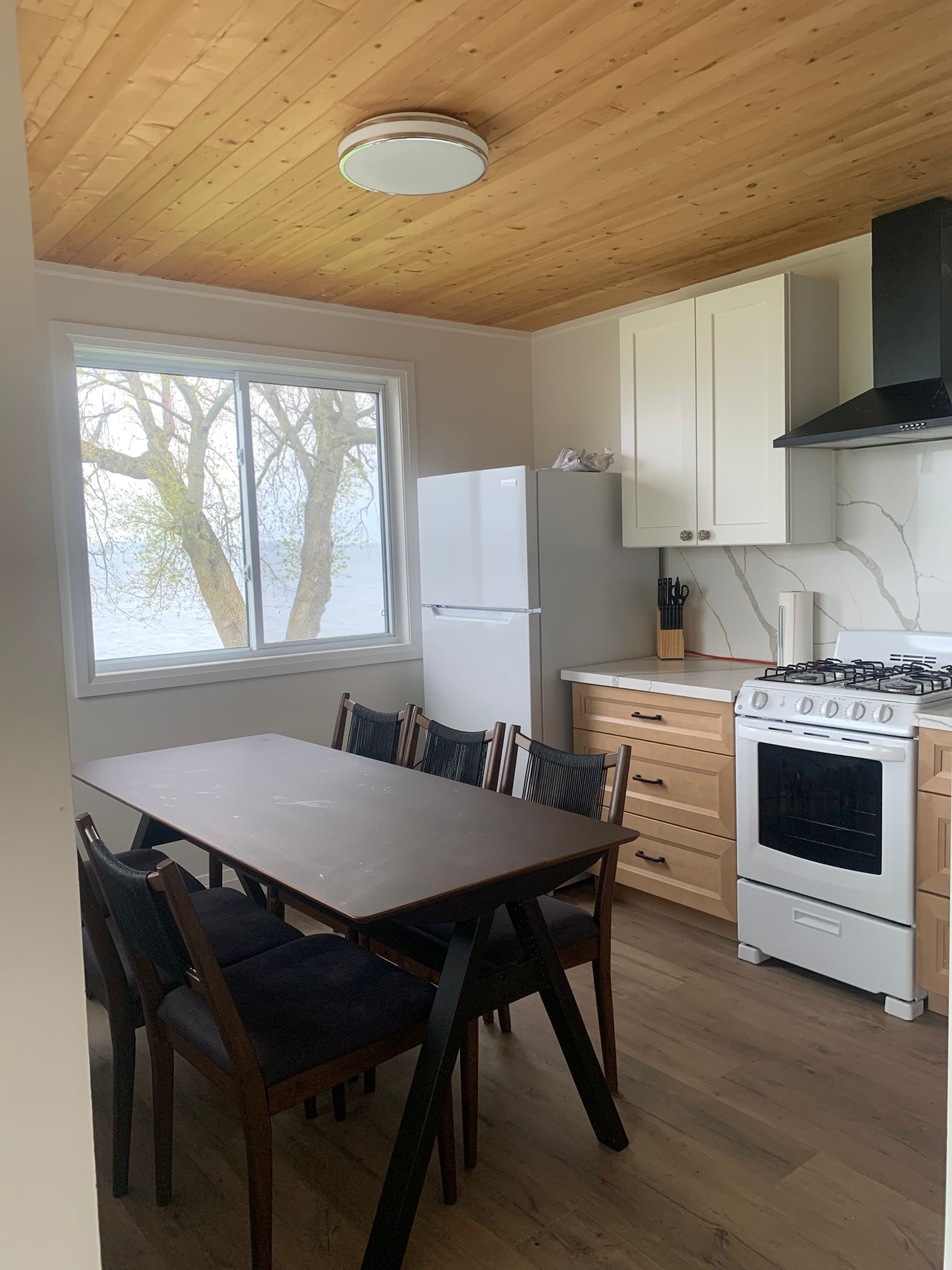 Cottage 8