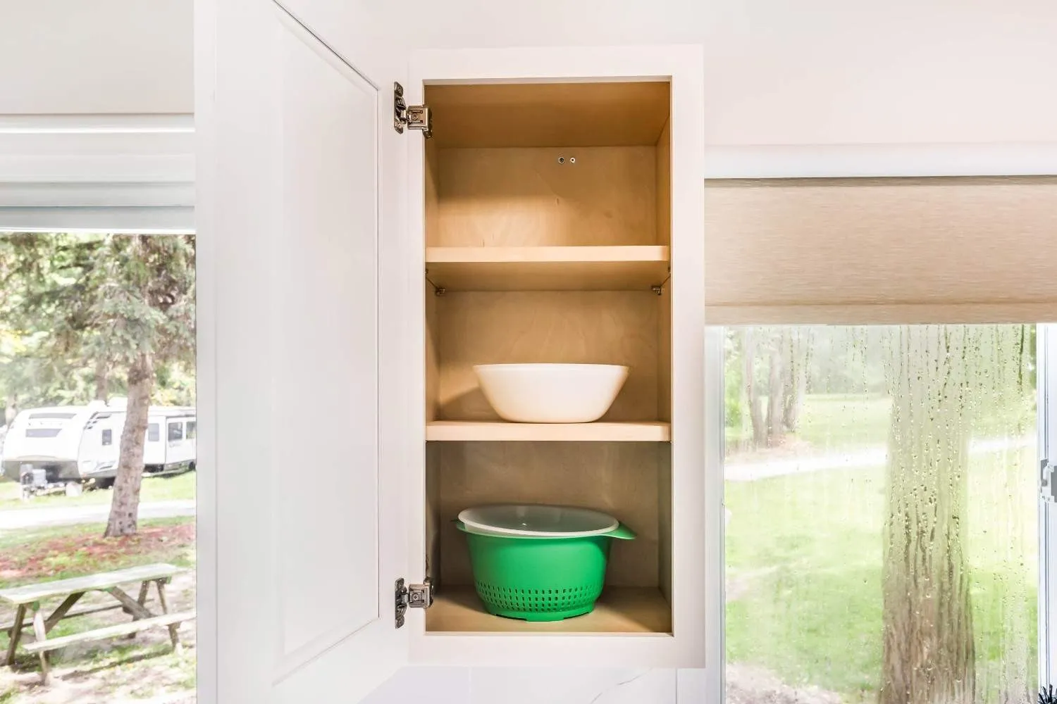 Cottage 6 - Ontario Lakefront Cottage Getaway with Deck, Fishing & Sunset Views
