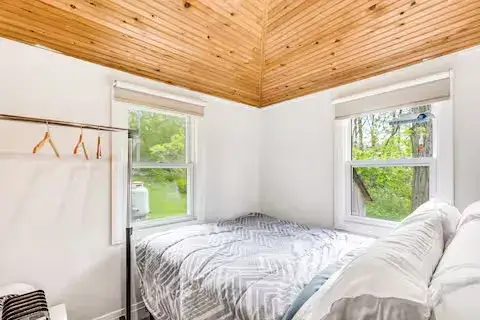 Cottage 2 - Peaceful Rice Lake Waterfront Cottage Rental at Sunny Shades Resort & Spa, Ontario